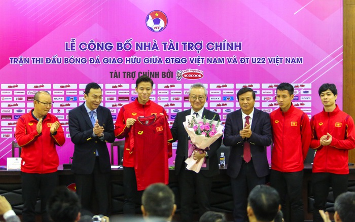 Đội tuyển Việt Nam và U22 Việt Nam sẽ có 2 trận đấu giao hữu